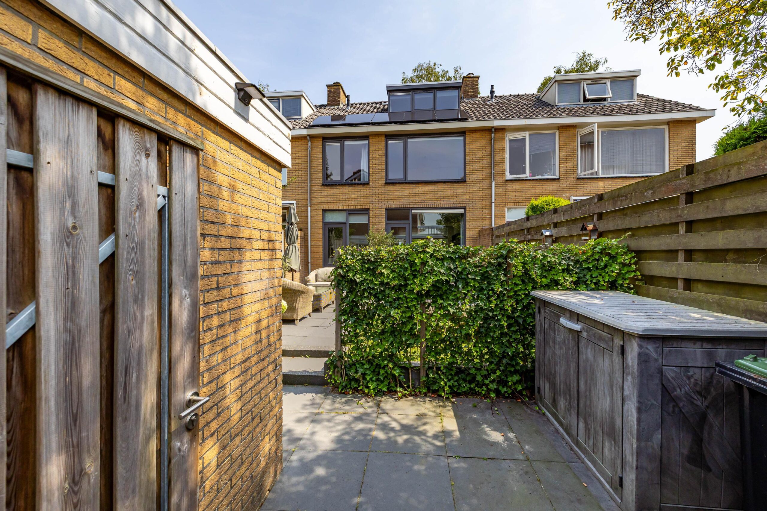 Tussenwoning te koop: Hobbemaweg 4, Eelde